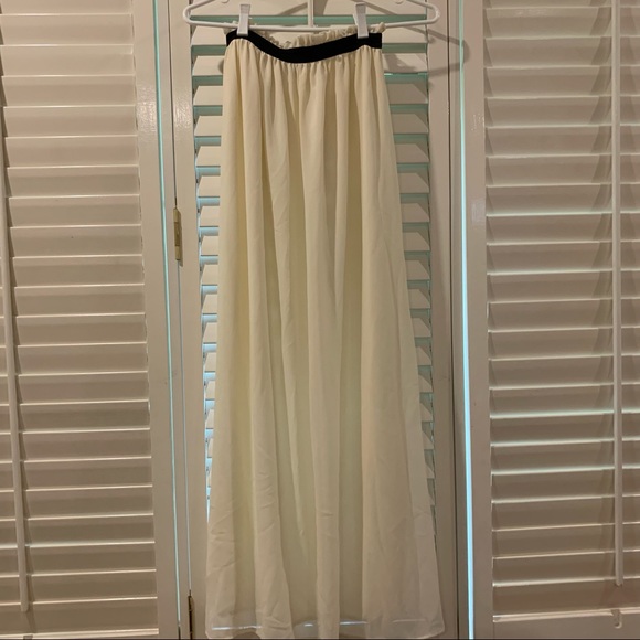 Jella Couture Tulle Maxi Skirt - Picture 9 of 12